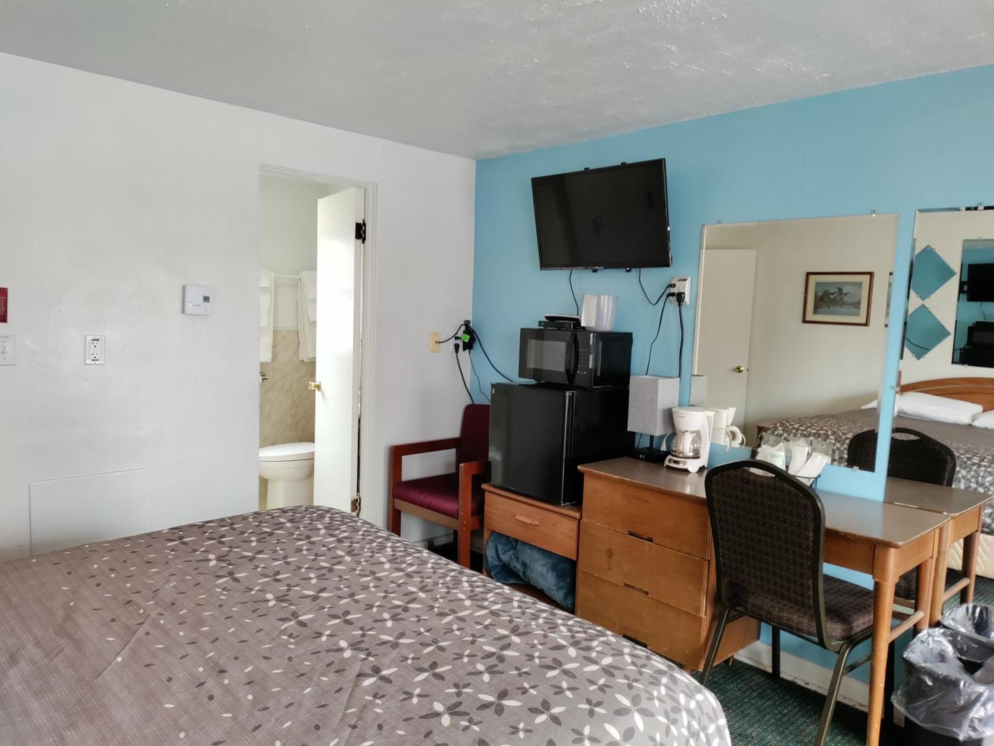 Eight Bar B Motel Wilbur Bagian luar foto